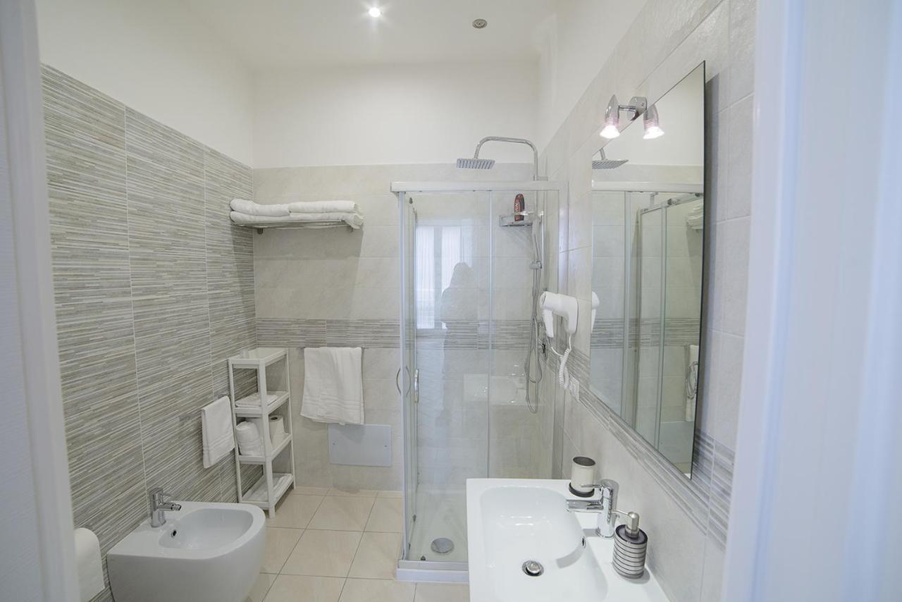 B&B Galleria Principe Di Napoli מראה חיצוני תמונה