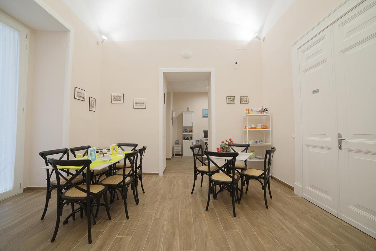B&B Galleria Principe Di Napoli מראה חיצוני תמונה